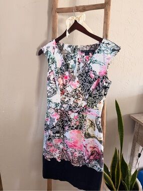 French Connection Multicolor Mineral Pool Border Dress Size 2